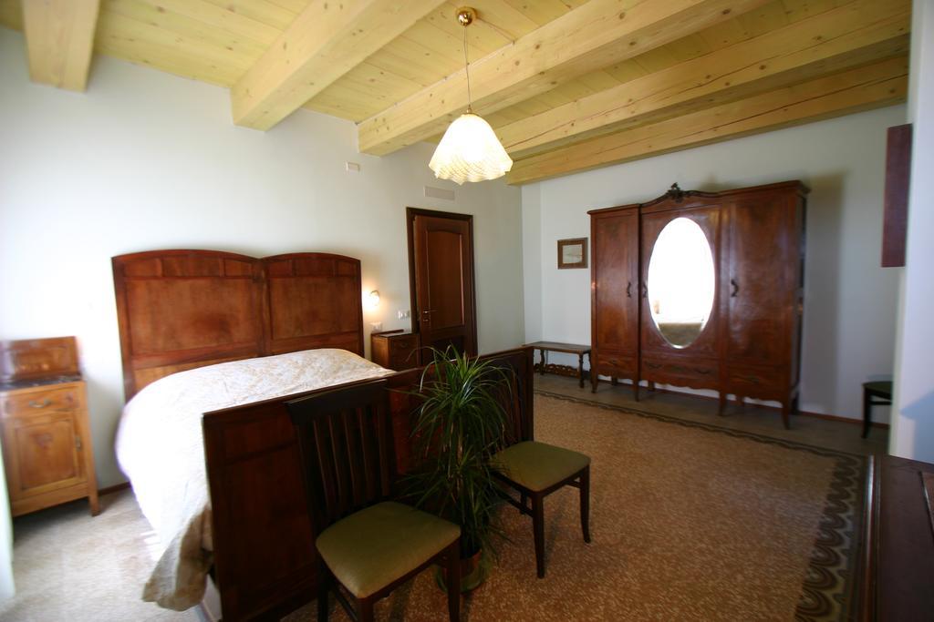 Locanda Donna Laura Imola Szoba fotó